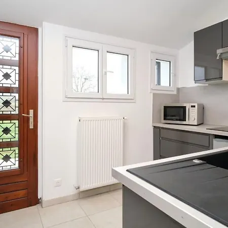 Maison 2 Chambres, Jardin ريثيل