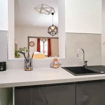 Maison 2 Chambres, Jardin * ريثيل