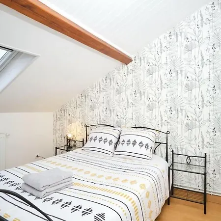 Maison 2 Chambres, Jardin * Rethel