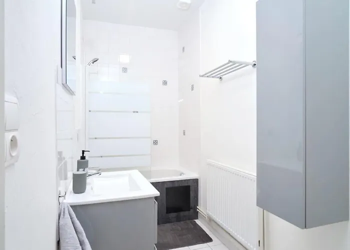 Maison 2 Chambres, Jardin * Rethel